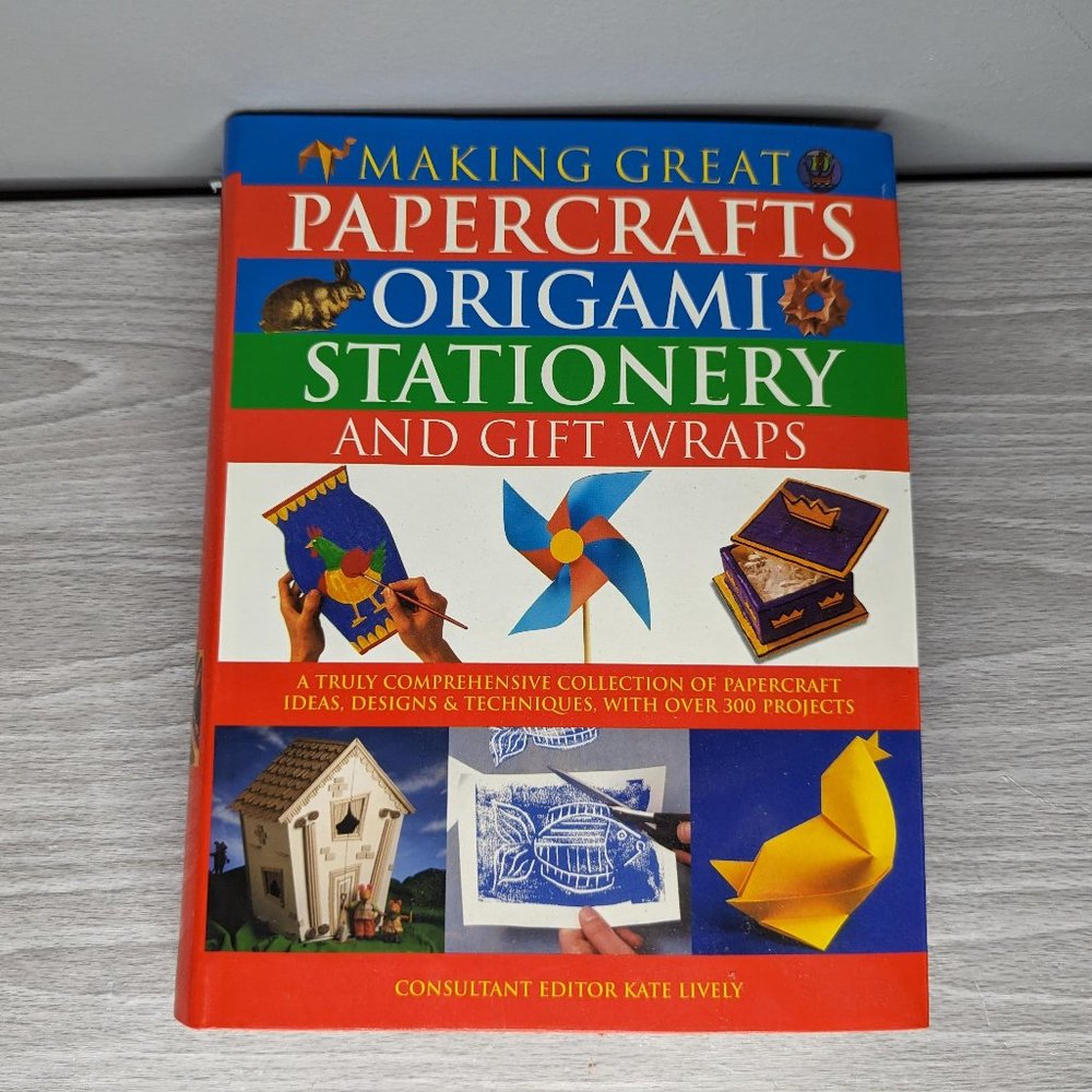 Making Papercraft Origami, Stationary, and Gift Wrap Paperback Book